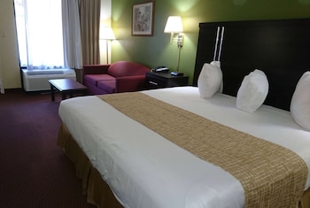 Suite, 1 King Bed, Non Smoking, Hot Tub