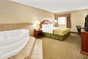 Deluxe Studio Suite, 1 King Bed, Non Smoking