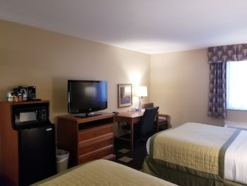 Standard Room, 2 Queen Beds, Accessible, Non Smoking