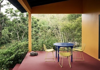 Deluxe Room (Hillside Room )