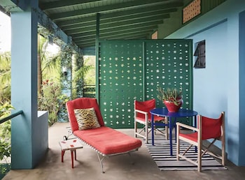 Deluxe Room (Hillside Room )