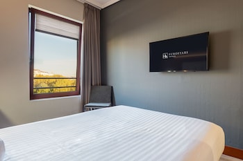 Deluxe Double Room Single Use