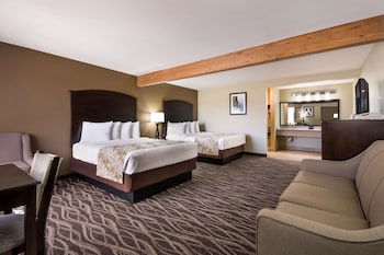 Standard Room, 2 Queen Beds, Non Smoking, Microwave (Oversized Room;Third bed is a Sofabed)