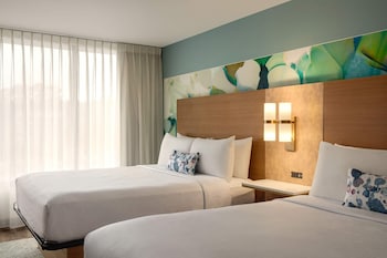 Room, 2 Queen Beds, Non Smoking