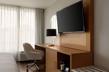 Room, 1 King Bed, Non Smoking
