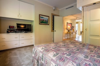 Standard Villa, 3 Bedrooms (Golf 14T3 Fairway View, 2.5 Bath)