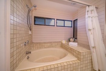 Villa, 1 Bedroom (Ridge, 2522 ,1Bath)