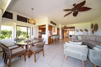 Villa, 2 Bedrooms, Ocean View (Ridge 2414, 3Bath)
