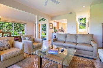 Villa, 1 Bedroom, Ocean Front (Bay 18G3, Gold, 1.5 Bath)