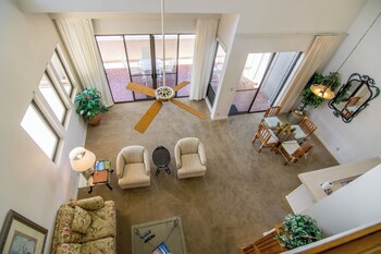 Villa, 2 Bedrooms (Golf, Fairway View)