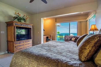 Villa, 2 Bedrooms, Oceanfront (Bay 25G2 Gold 2.5 Bath)