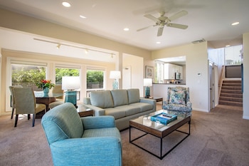 Villa, 1 Bedroom, 2 Bathrooms, Oceanfront (Bay 4G5)