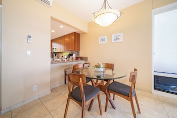Villa, 1 Bedroom, Ocean View (Bay 14B2, Gold, 1.5 Bath)