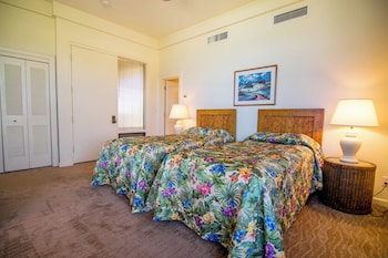 Villa, 2 Bedrooms, Oceanfront (Bay 19B2 Gold 2.5 bath)