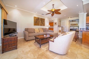 Villa, 2 Bedrooms, 2 Bathrooms (Golf 14P7, Gold Fairway View)