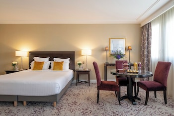Junior Suite, 1 King Bed