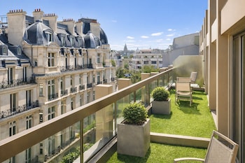 Deluxe Suite, Terrace (Champs Elysées)