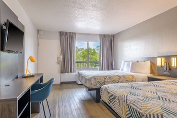 Standard Room, 2 Queen Beds, Non Smoking