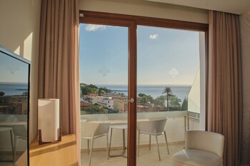 Superior Double Room, Balcony, Partial Sea View (Newly Refurbished)