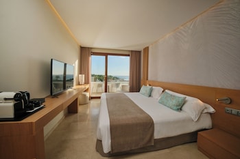 Superior Double Room, Balcony, Partial Sea View (Newly Refurbished)