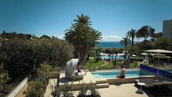 Suite, Terrace (Golf Oasis, Private Pool & VIP Lounge)