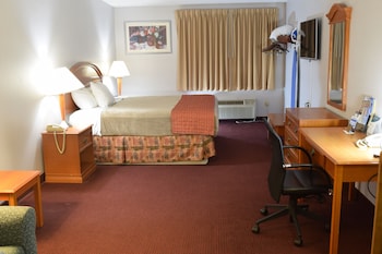 Suite, 1 King Bed with Sofa bed, Non Smoking