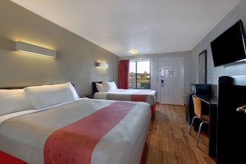 Standard Room, 2 Queen Beds, Accessible, Non Smoking