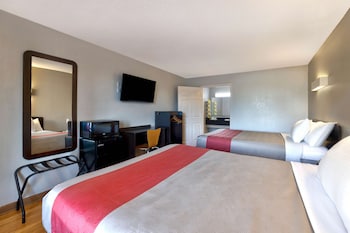 Standard Room, 2 Queen Beds, Accessible, Non Smoking