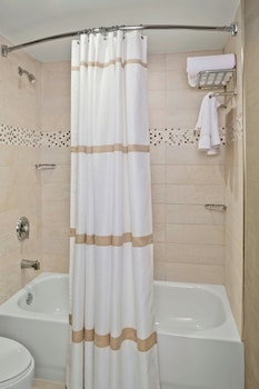 Concierge Room, Room, 2 Queen Beds, Balcony