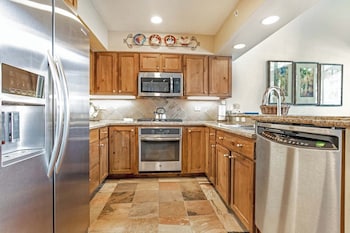 Room, 3 Bedrooms (Platinum, 3 Bathrooms)