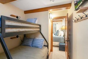 Room, 1 Bedroom (Platinum with Bunk Alcove)