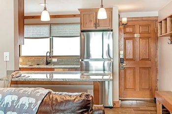 Condo, 2 Bedrooms, 2 Bathrooms (Diamond 900 Square Feet)