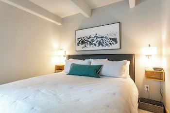 Condo, 1 Bedroom (Diamond, Bunk Alcove)