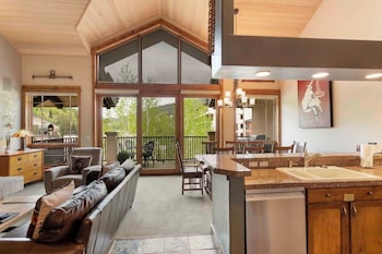 Room, 3 Bedrooms (Platinum, 3 Bathrooms)