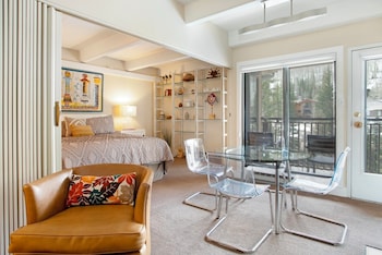 Condo (Gold)