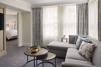 Suite, 1 Bedroom, City View