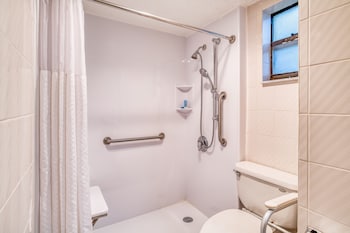 Deluxe Room, 2 Queen Beds