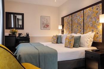 Classic Twin Room