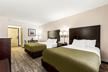 Standard Room, 2 Double Beds, Non Smoking