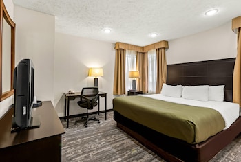 Suite, 1 King Bed, Non Smoking