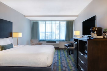 Standard Room, 1 Queen Bed