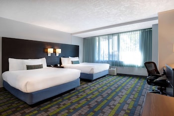 Room, 2 Queen Beds, Non Smoking (Large Efficiency)