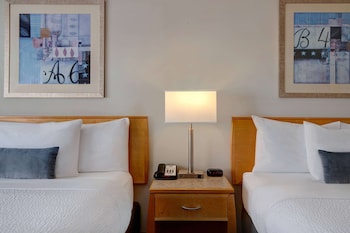 Standard Room, 2 Queen Beds