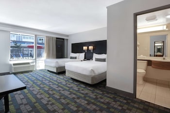 Room, 2 Double Beds, Non Smoking (Efficiency)