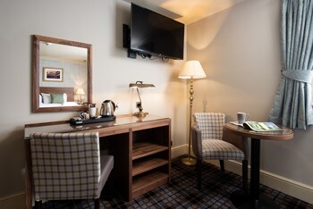 Superior Double or Twin with Sofa Bed