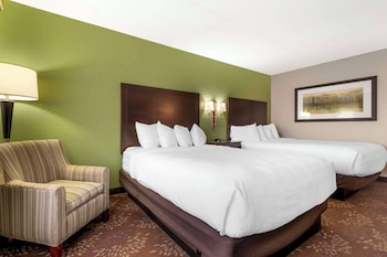 Standard Room, 2 Queen Beds, Non Smoking, Refrigerator & Microwave
