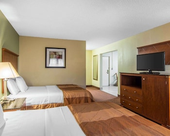 Classic Studio Suite, 2 Double Beds, Non Smoking, Kitchen