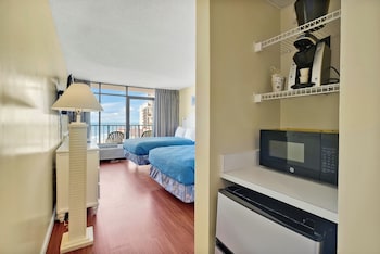 Double Room, 2 Double Beds, Ocean View (Standard Room, Oceanview)