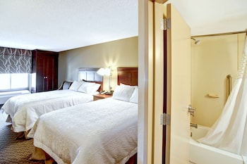 2Double Beds