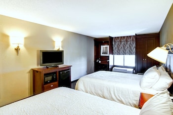 Two Double Beds, Non-Smoking